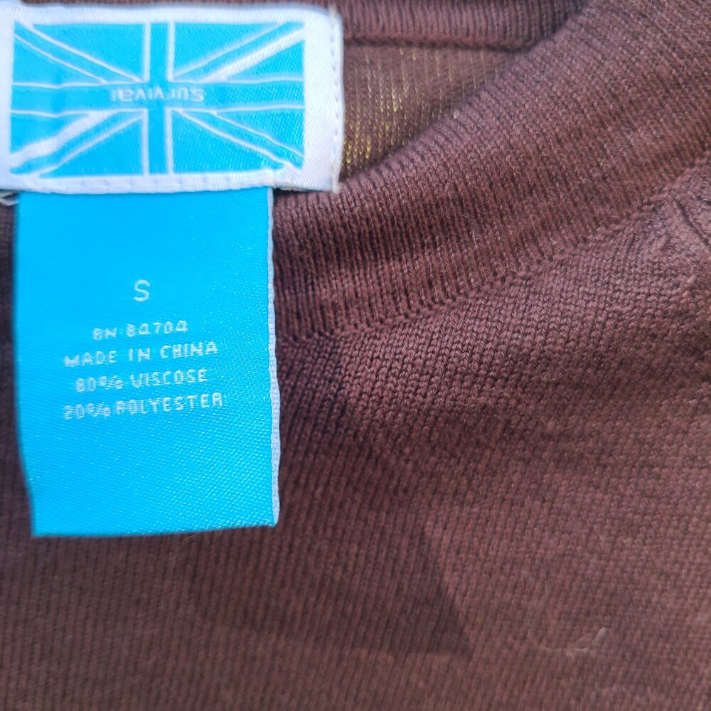 Sweater - Picture 6 of 8